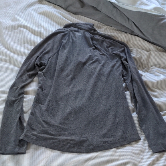 3 for $10 - Spalding Quarter Zip - Picture 5 of 7